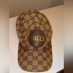 Gucci GG Canvas Baseball Hat